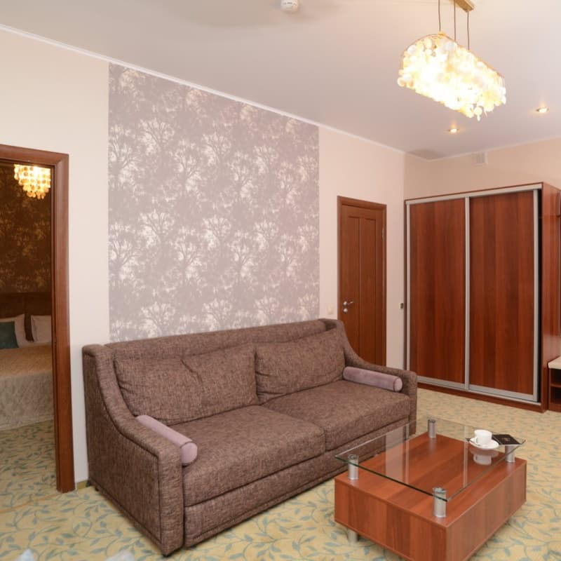 Крона Медикал и Спа