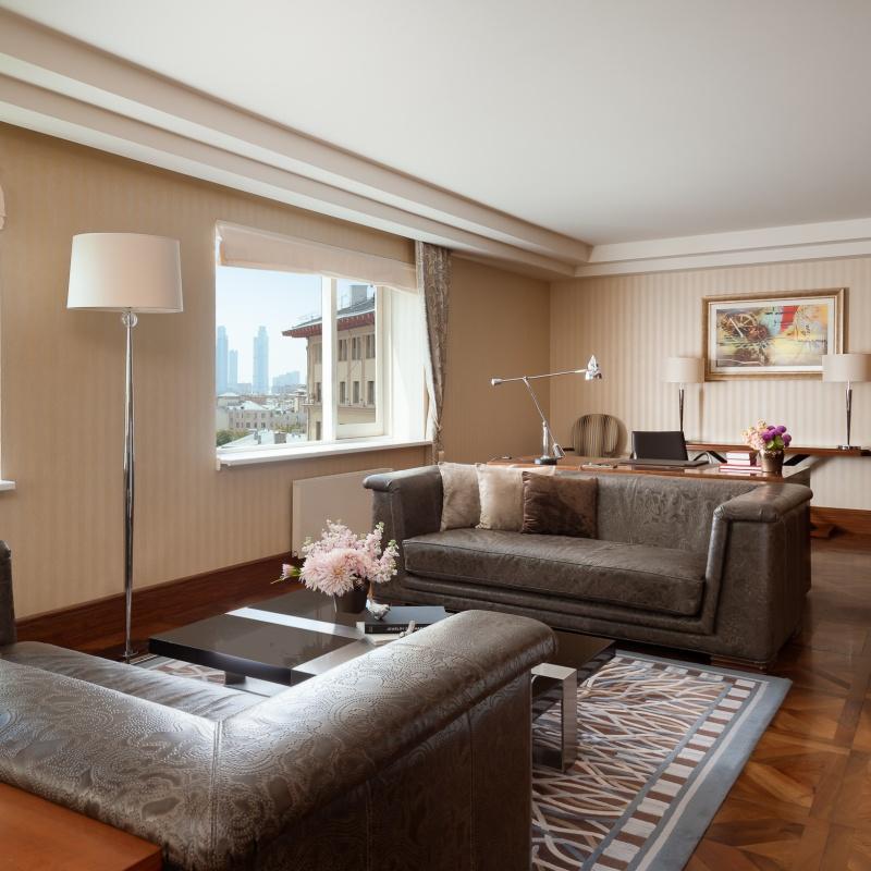 Pushkin Executive Suite