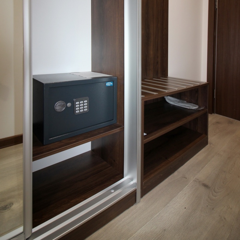 Номер первой категории с 1 двуспальной кроватью 1.6 Queen size
