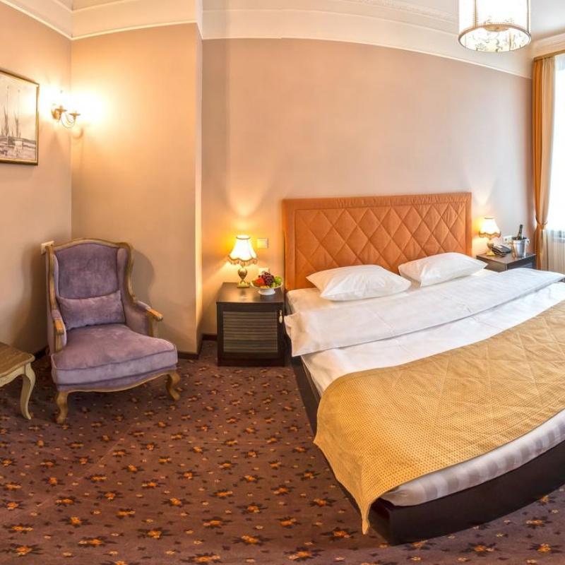 Standard Double Bed