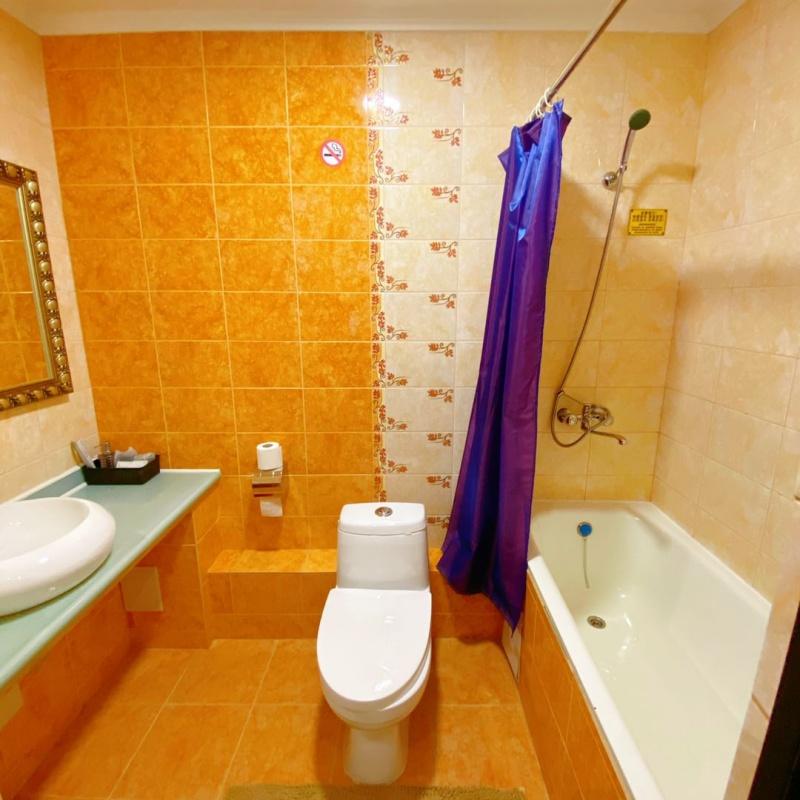 Стандартный с большой кроватью