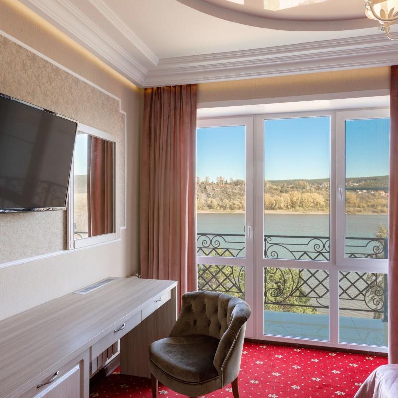 Junior Suite River view