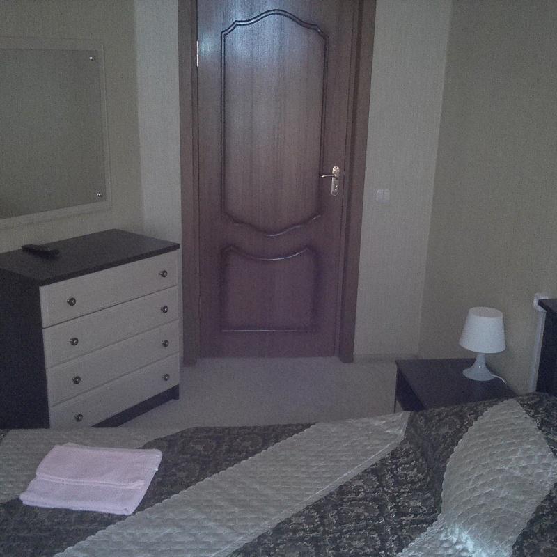 APT (Apartament)