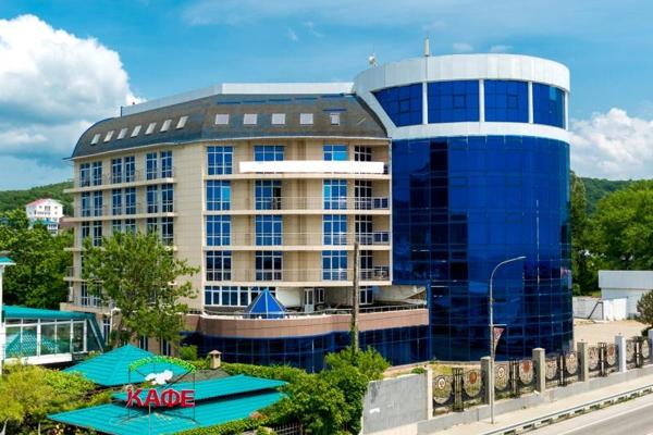 Кристал Аппарт (б. Кристал Делюкс Отель)
