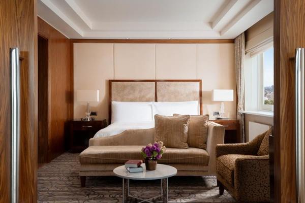 Pushkin Executive Suite