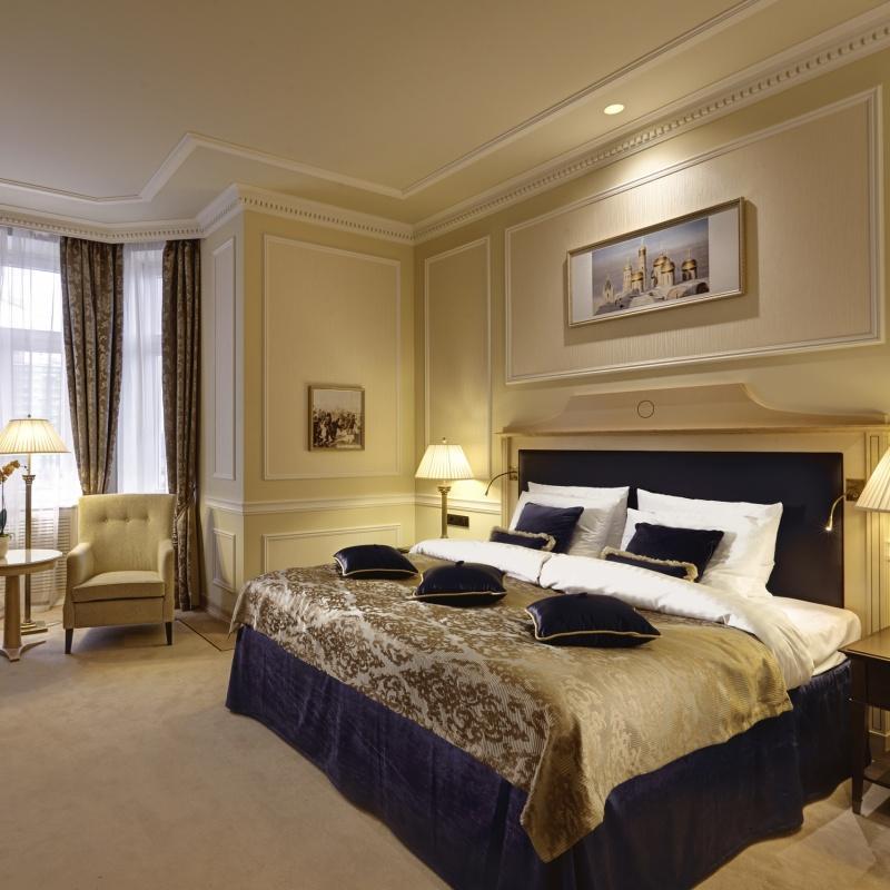 Grand Deluxe Room